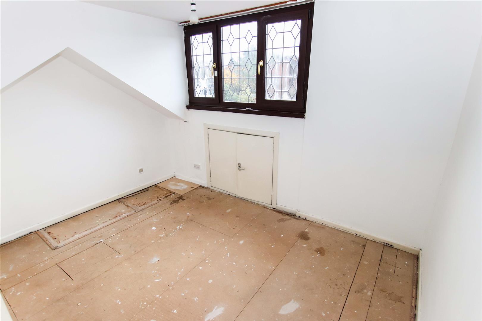 BEDROOM TWO (FRONT)